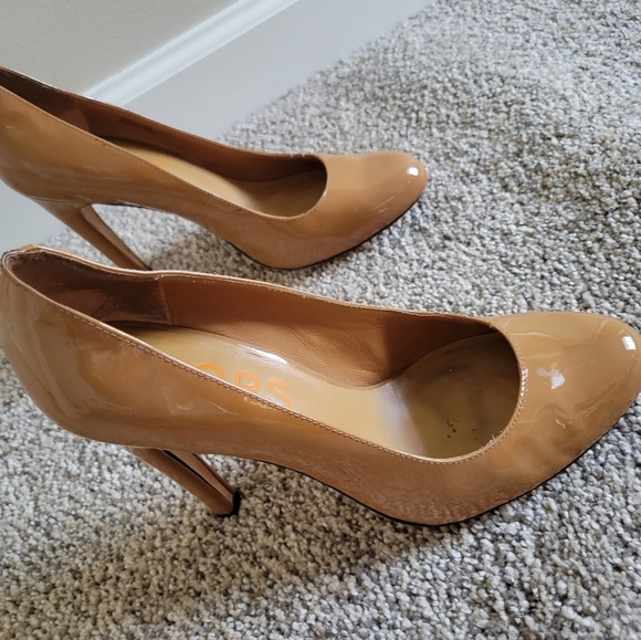 Kors by Michael kors sz 7.5 light brown heels - Picture 4 of 9